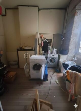  Propri�t�/ch�teau � vendre 9 pi�ces 260 m�