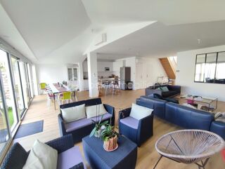  Maison � louer 6 pi�ces 164 m�