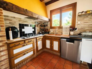  Maison à vendre 9 pièces 197 m²