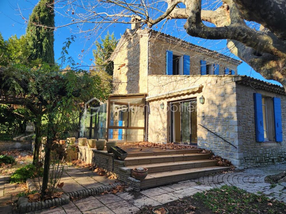 FORCALQUIER : NOUVELLE BAISSE DE PRIX pour ce mas à rénover