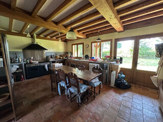  Propri�t�/ch�teau � vendre 11 pi�ces 460 m�