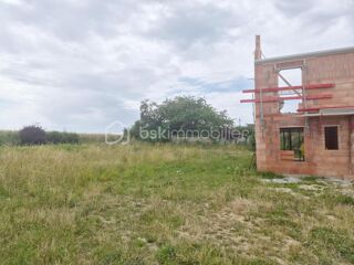  Terrain à vendre 549 m²