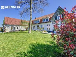  Maison  vendre 8 pices 300 m