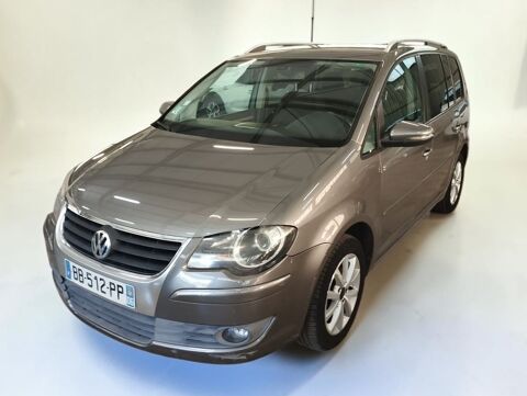 Annonce voiture Volkswagen Touran 1500 €