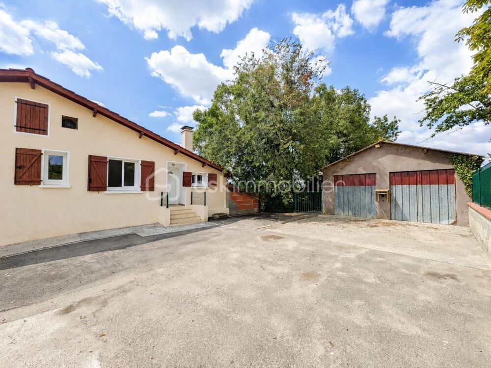 AUCH  Quartier Seilhan  Maison familiale 4 chambres, terrain avec hangar de 57 m²