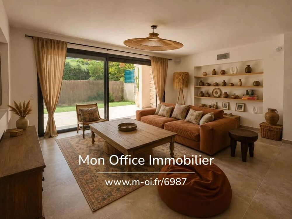 Référence : 6987-LES - MAISON DE VILLAGE RÉNOVÉE À COGOLIN