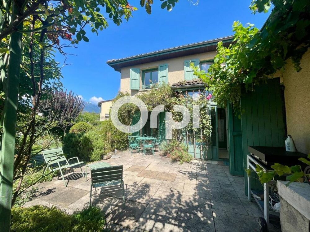Vente Maison À vendre – Maison familiale avec jardin arboré – Eybens Eybens