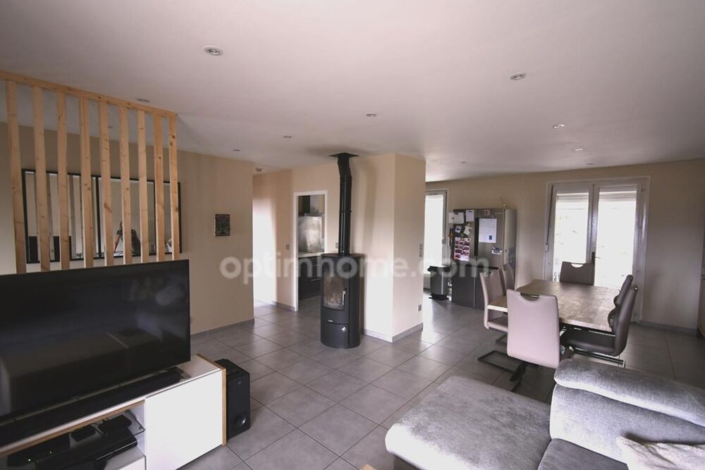 Vente Maison En Exclusivité  Maison  4 pièces SAINT GENEST LERPT (42) Saint genest lerpt