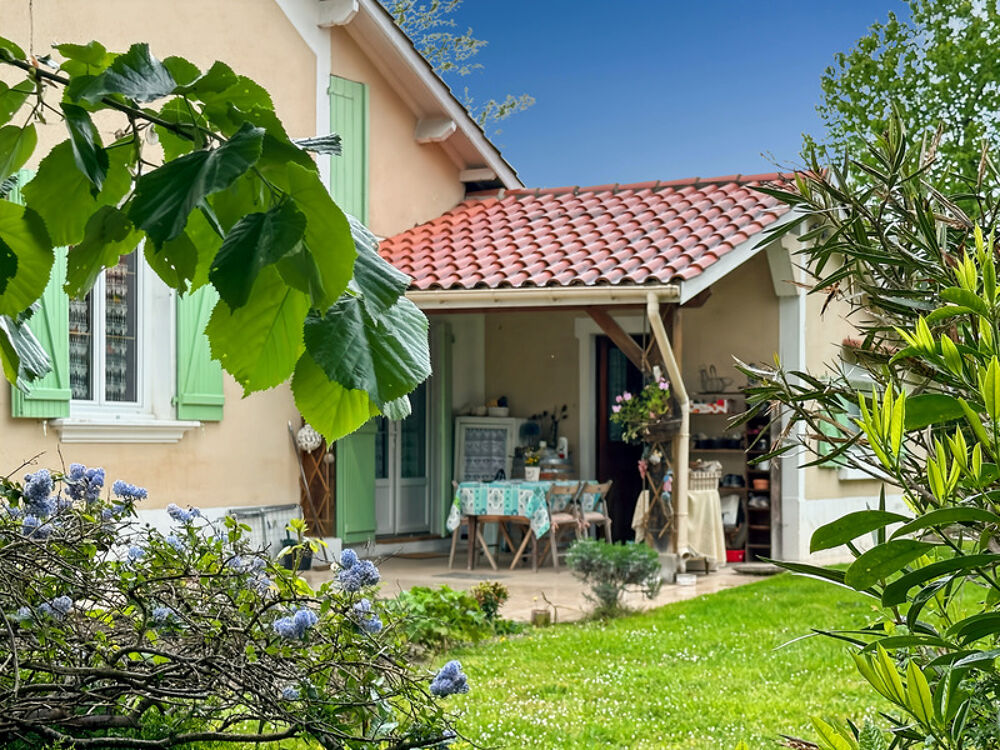 Vente Maison Maison à vendre de 155 m2 de surface habitable à LADEVEZE RIVIERE (32) avec 3330 m2 de jardin Ladeveze riviere
