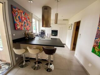  Maison à vendre 10 pièces 200 m²