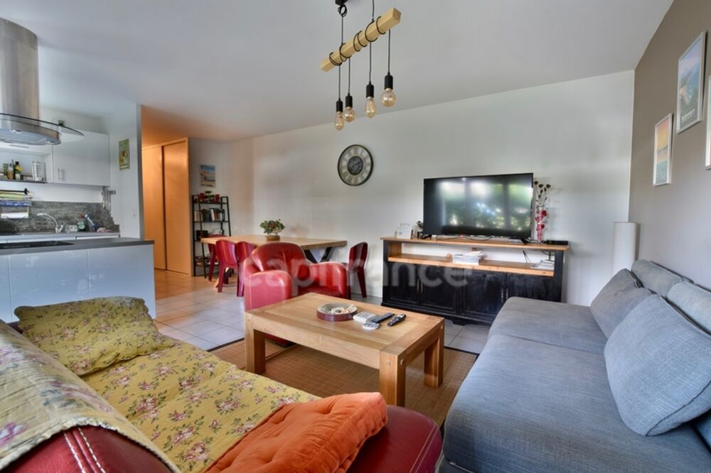 A vendre à Hendaye, appartement T3 de 61 m² avec terrasse en rez de jardin