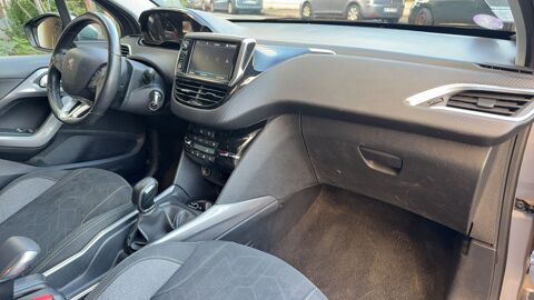 2008 1.2 PureTech 82 Active 2017 occasion 69008 Lyon