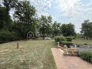  Immeuble � vendre 10 pi�ces 695 m�