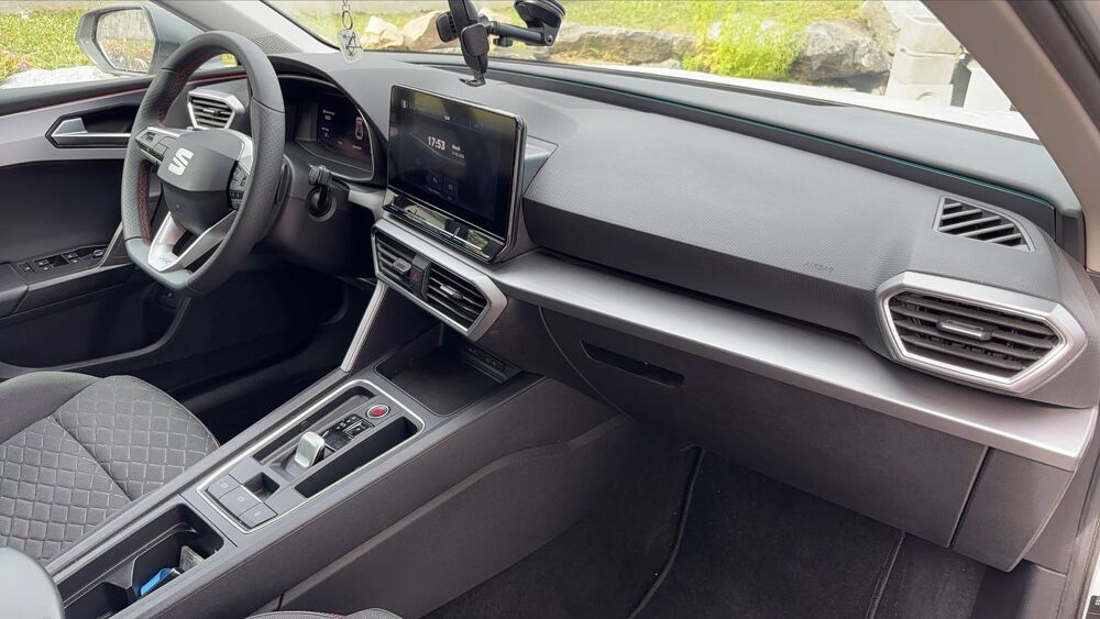 Leon ST 1.4 TSI 204 e-Hybrid DSG6 FR 2021 occasion 42520 Saint Pierre De Boeuf