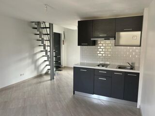  Immeuble � vendre 230 m�