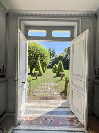  Propriété/château à vendre 15 + pièces 926 m²