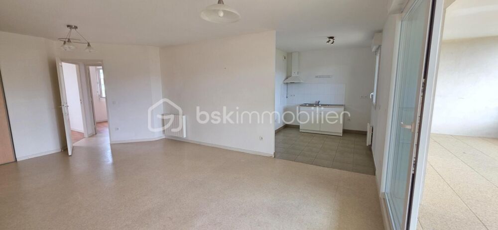 Appartement 3 pièces de 69 m² avec terrasse couverte et parking  Sainte-Gemmes-sur-Loire