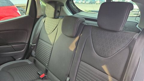 Clio 0.9 TCe 90 Intense - Entretien constructeur 2016 occasion 83600 Frejus