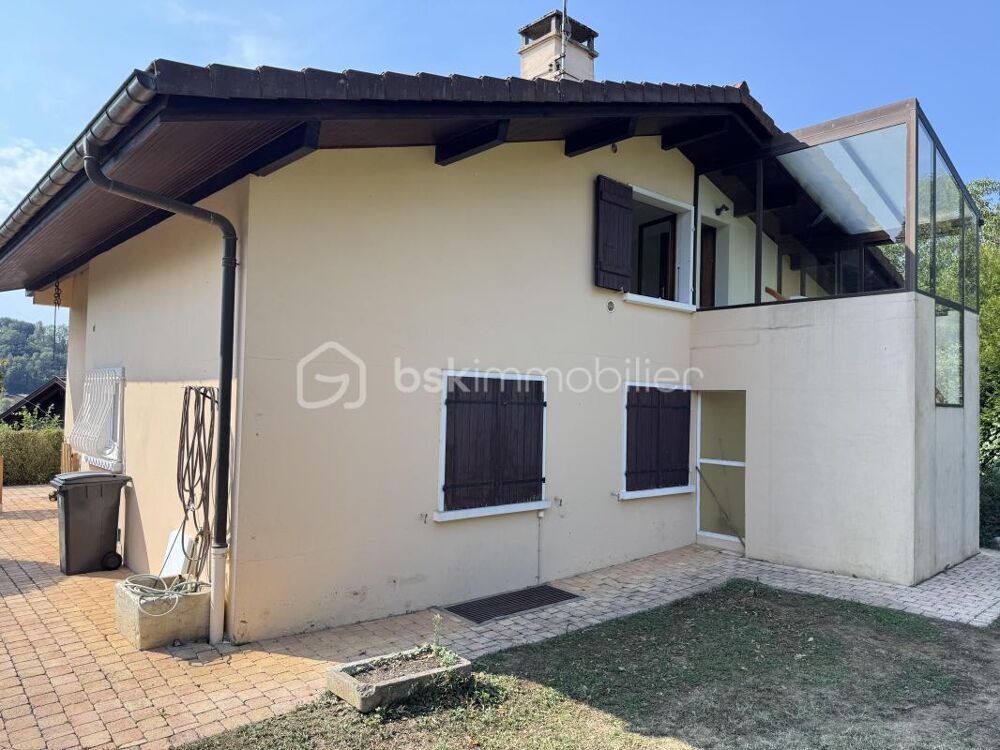 Maison 8 pièces 285 m²