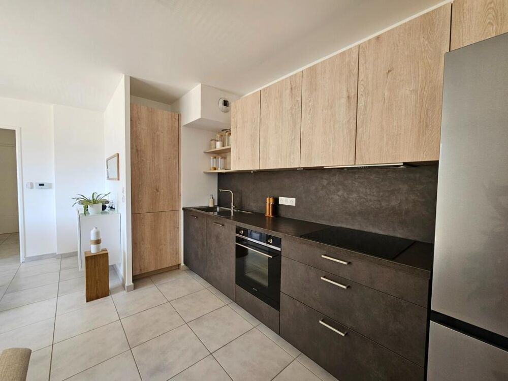 À vendre Bonneville  Superbe T3 récent de 60 m² avec terrasse, garage et vue montagnes (74)