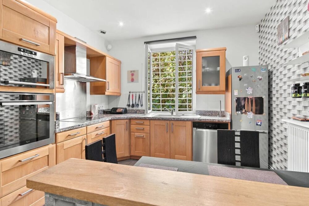 Vente Appartement Appartement 3 pièces rénové à proximité des commodités à Oullins Oullins pierre benite