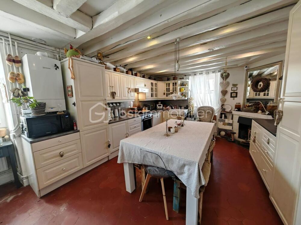 Vente Maison Charmante maison ancienne rénovée – 70 m² – Proche centre Bois le roi
