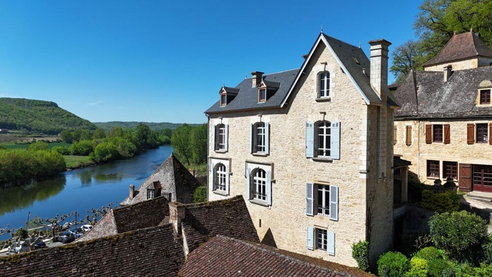 Demeure de caractère avec vue exceptionnelle sur la Dordogne