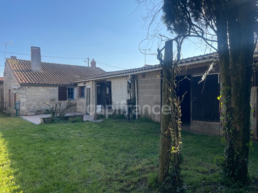 Maison à vendre 5 pièces NALLIERS (85)