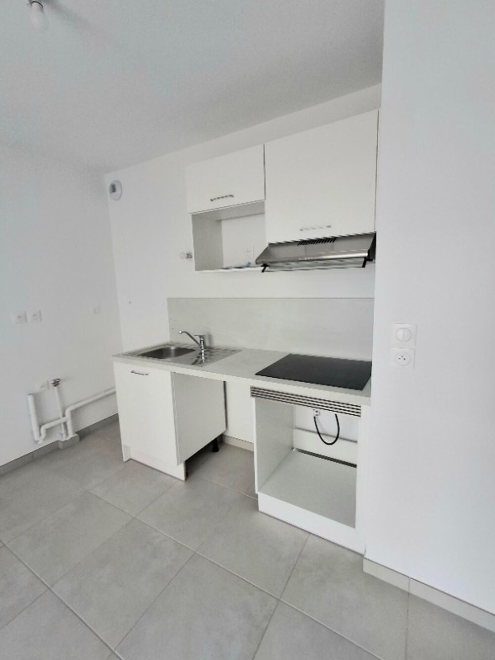Location Appartement T1 NEUF avec terrasse et parking à MONTEUX Monteux