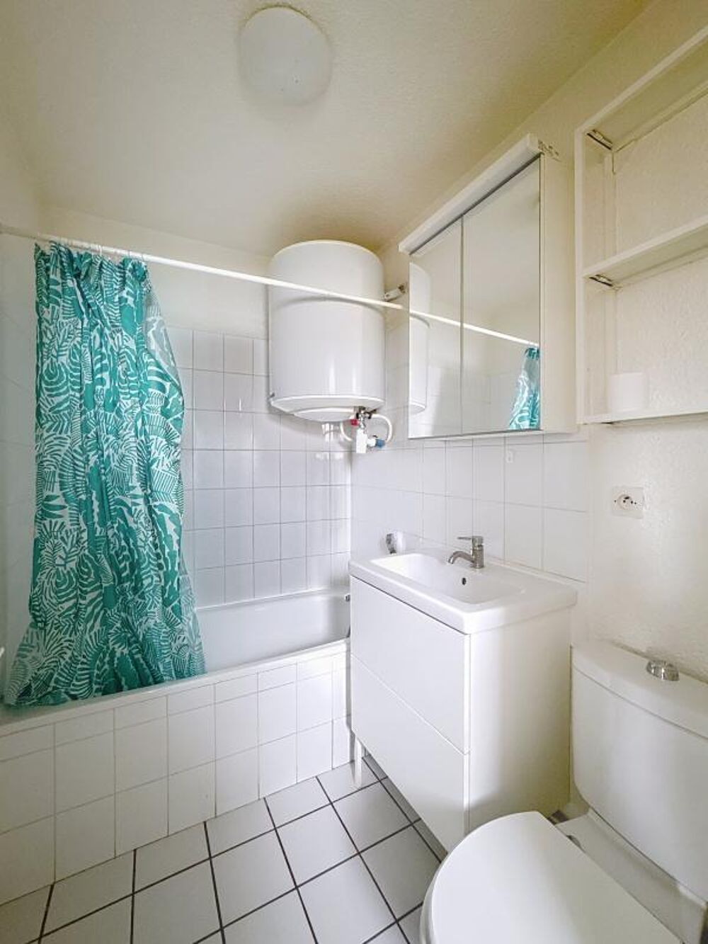 Location Appartement STUDIO MEUBLE - CEZEAUX Clermont ferrand