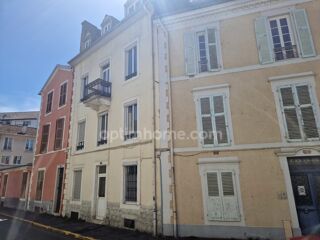  Immeuble  vendre 13 pices 243 m