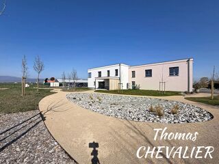   Location bureaux 107 m²  Zone artisanale Niederentzen / Proche Colmar, Ensisheim, Mulhouse Niederentzen