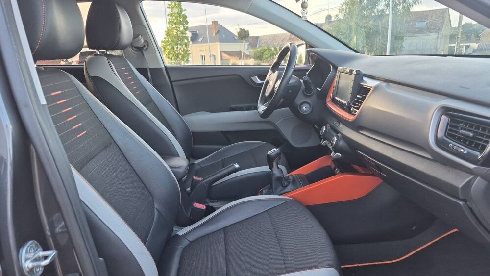 Stonic 1.6 CRDI 110.0 Launch Edition 2018 occasion 72150 Pruille L Eguille