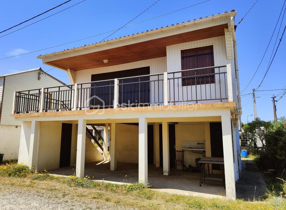 GRUISSAN  PLAGE DES CHALETS  CHALET en R+1 avec 4 CHAMBRES  2 SALLES DEAU  BEAUCOUP DE RANGEMENTS