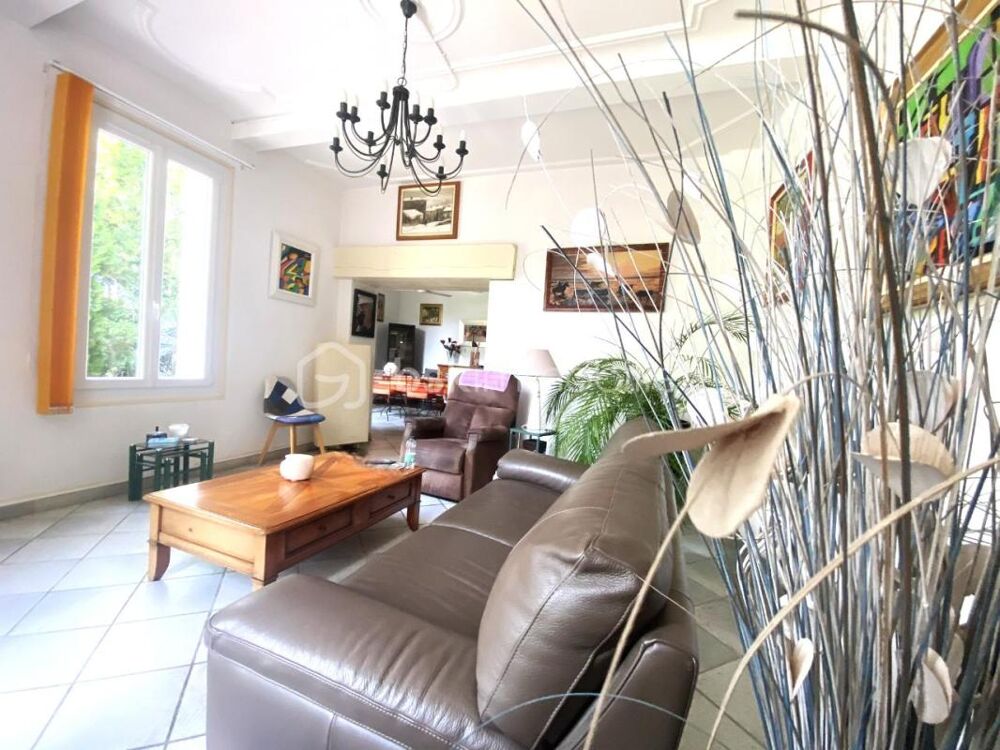? RARE  Maison 139m² avec piscine, 1150m² terrain, sans vis-à-vis