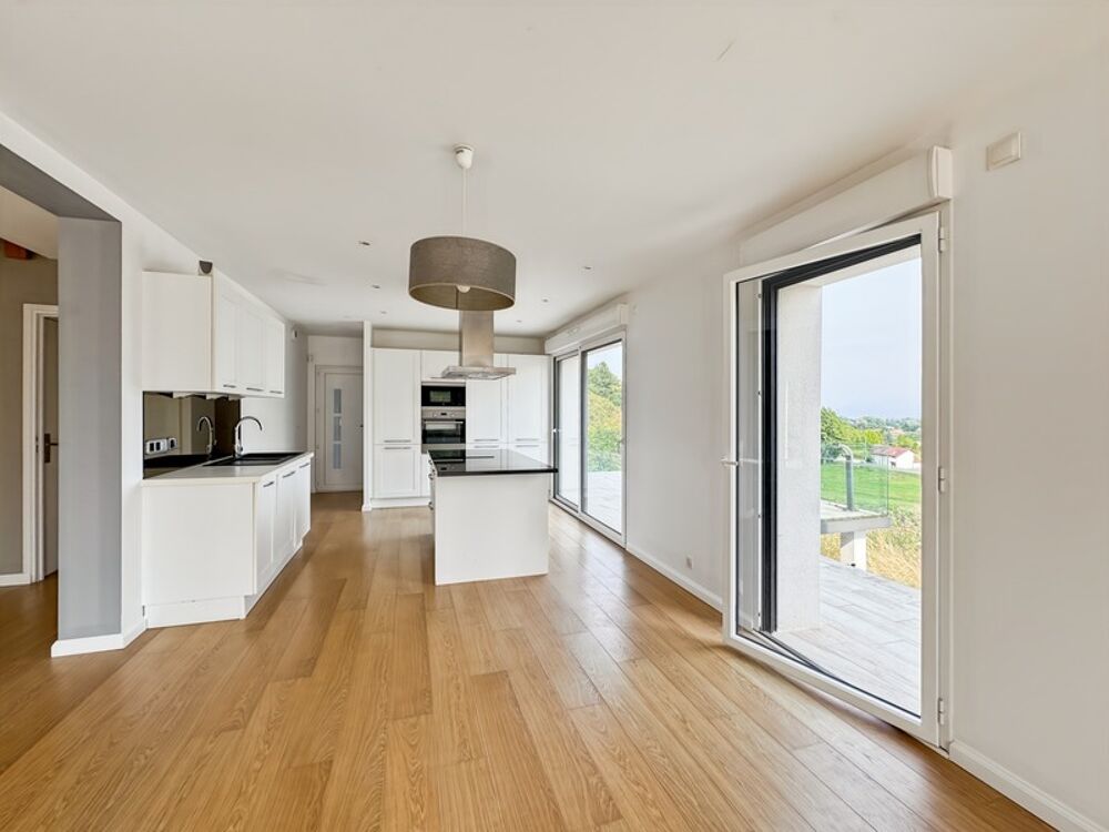 � vendre  Maison Divonne-les-Bains (01220)