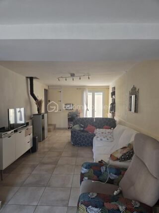  Maison à louer 4 pièces 132 m² Valliguieres