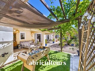  Maison � vendre 12 pi�ces 261 m�