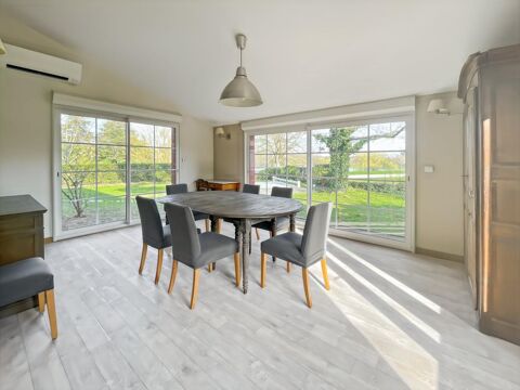   MAISON T6 MEUBL�E � PISCINE � CLIMATISATION � PO�LE � BOIS � JARDIN Maison - 6 pi�ce(s) - 172 m�