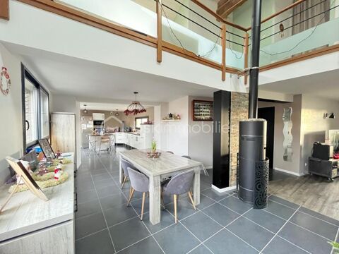   Mason atypique Maison - 6 pi�ce(s) - 172 m�