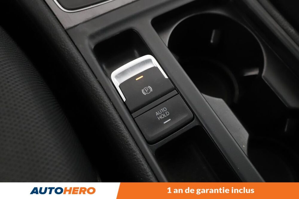 Golf VII 1.0 TSI BlueMotion Tech Confortline Business DSG7 5P 110 2017 occasion 92130 Issy-les-Moulineaux