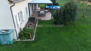  Propri�t�/ch�teau � vendre 9 pi�ces 223 m�