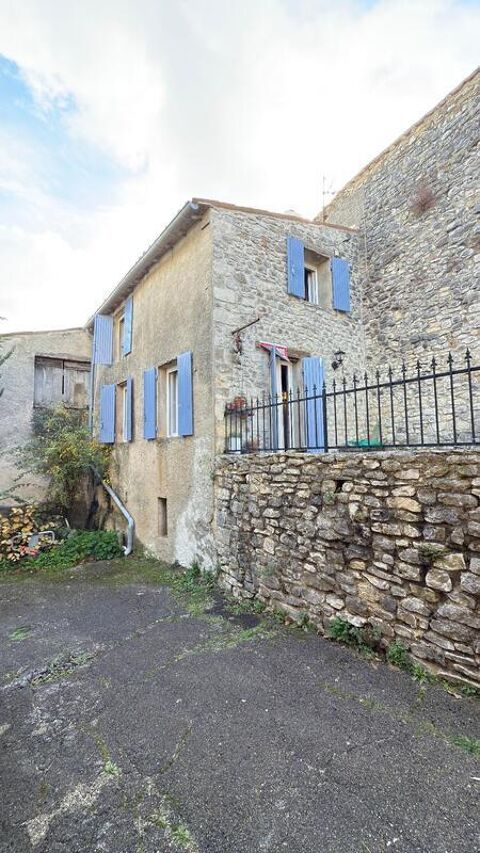   SOUS COMPROMIS - Maison de village avec jardinet et parking - Saint Trinit Maison - 3 pièce(s) - 67 m²