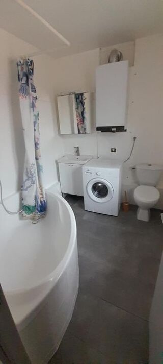  Appartement à louer 2 pièces 34 m²