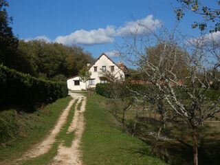  Maison à vendre 15 + pièces 830 m²