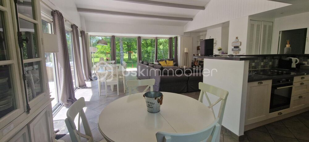 � vendre  Propri�t�/ch�teau Savigny-sur-Clairis (89150)