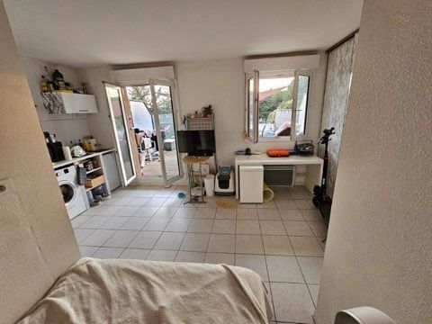  Appartement  louer 1 pice 21 m Aix en provence