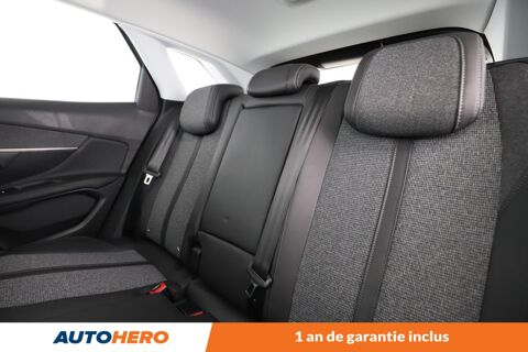 3008 1.2 PureTech Allure 130 ch 2018 occasion 92130 Issy-les-Moulineaux