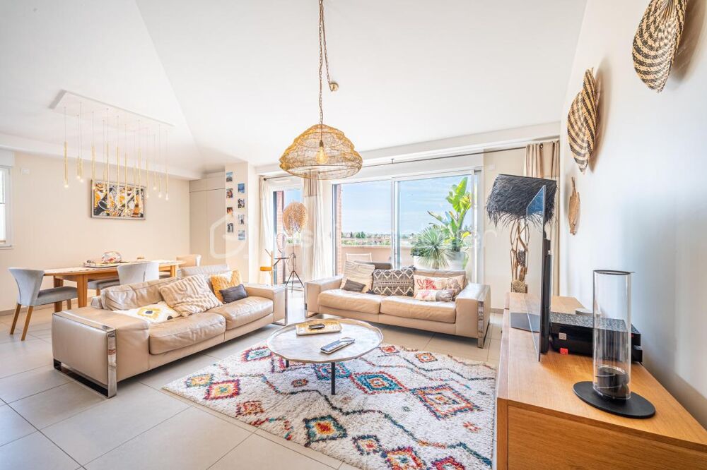 Vente Appartement DPT VAR (83) - T4 DE STANDING  - PROCHE CENTRE VILLE - ENTRE CIEL ET MER Hyeres