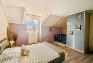  Maison � vendre 9 pi�ces 230 m�